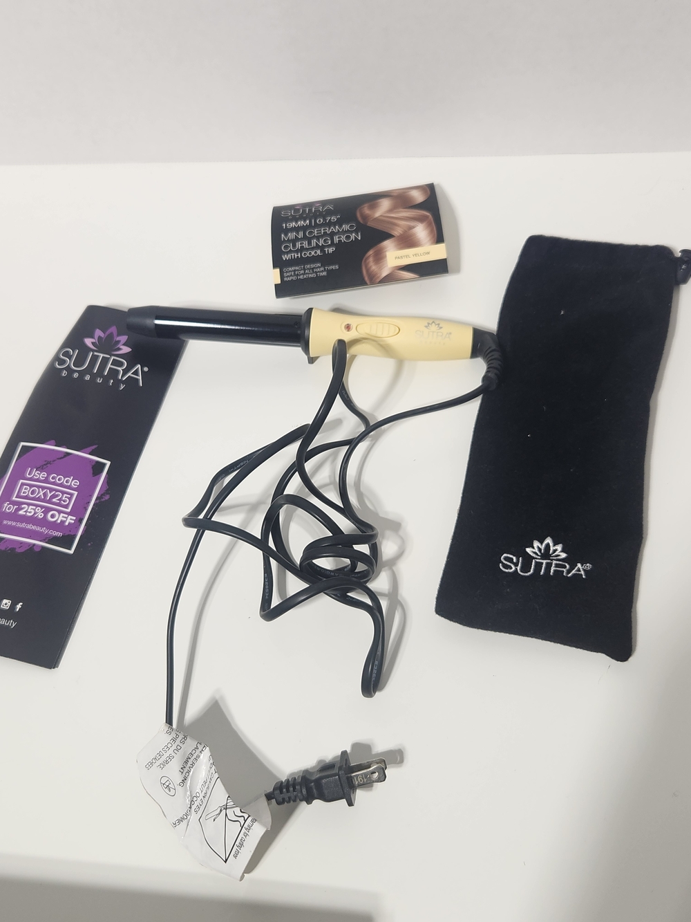 Sutra Beauty Mini Ceramic Curling Iron in Cream